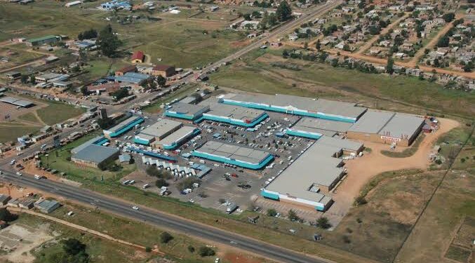 :- Thembisile Hani municipality aspires to construct a new city center between Kwagga Mall and Verena, yet it must first address the challenges pertaining to housing and water before this vision can be realized.