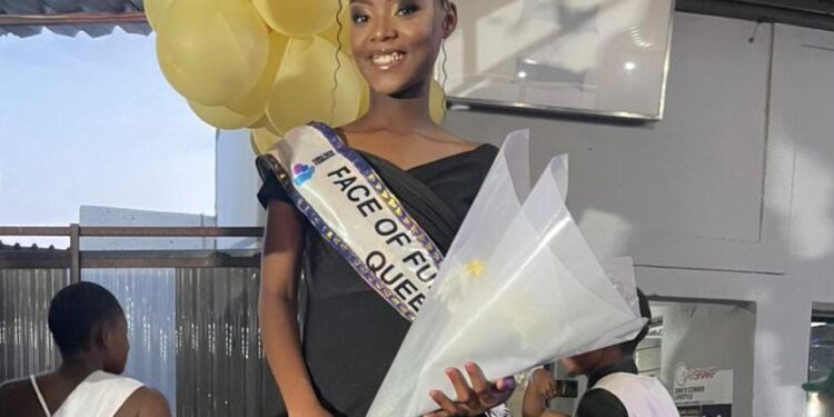 15 year old Ayanda Zama Kabini has been crowned the Queen of Fundanathi Foundation at the Annual Face of Fundanathi Foundation Beauty Pageant held at Miliva in Thembisile Hani municipality.