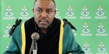 eMalahleni Executive Mayor, Cllr Vusi Nhlapho