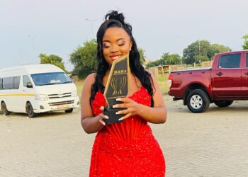 Agreement Nokuthula Monareng-Sithole (25) has won the Mzansi Arts and Media Awards.